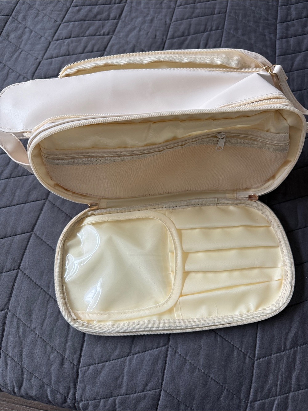 Cream Travel Jewelry & Toiletry Organizer Bag